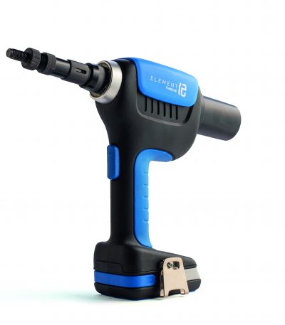 Kniediklis akum. EIGHT 2BAT 18V 2AH M3-M