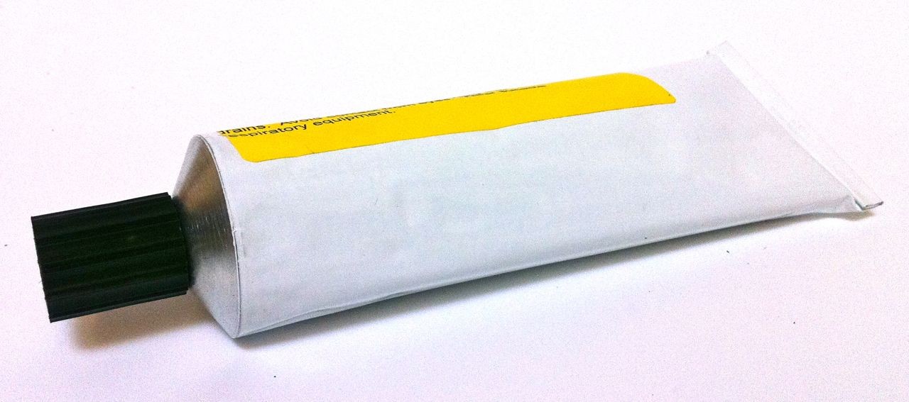 Kraštų fiksatorius 140 ml